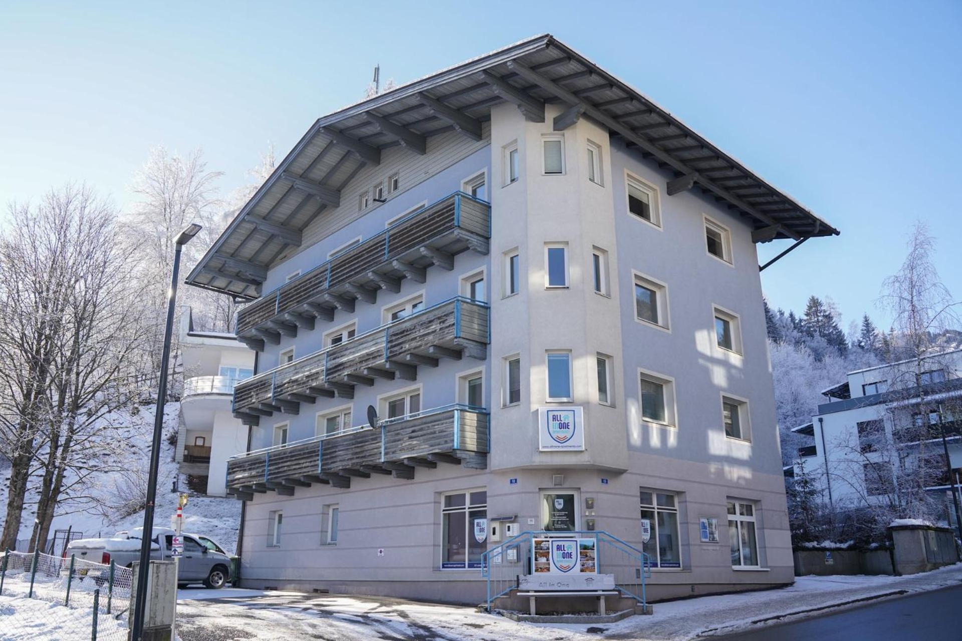 Schlafgut Kuessler - 70M Vom City Express Zell am See Exterior photo